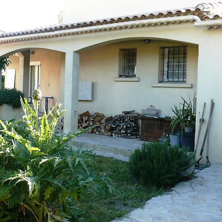 Chambre Privee Dans Villa Avec Piscine En Petite Camargue Lattes Exterior foto